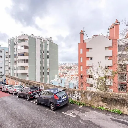 Guestready - Cool & Cozy Flat Apartment
